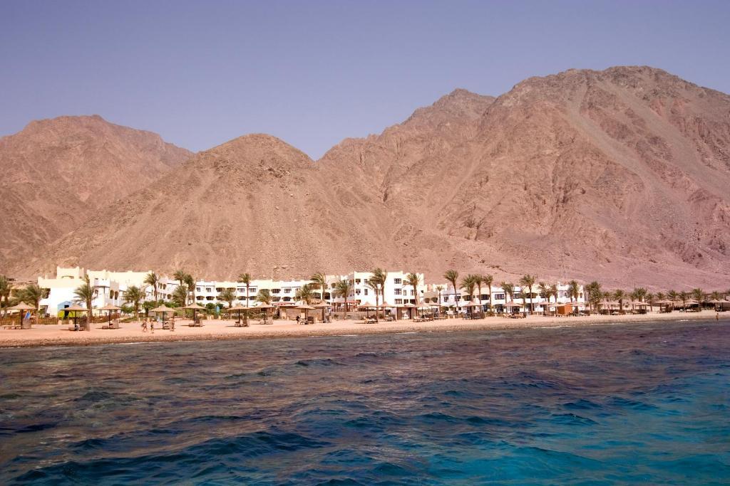 Aquamarine Sun Flower Resort Taba Exterior photo